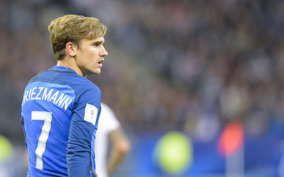 悦盈体育独家-B席和女友度假照片曝光