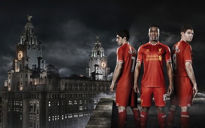 悦盈体育快讯-C罗凌空抽射打偏